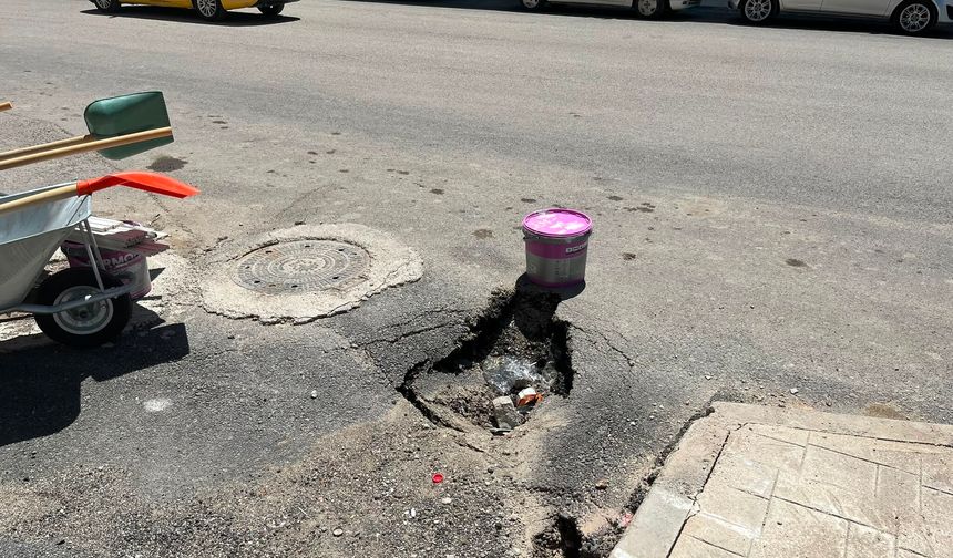 Yüklenici Firma Tarafından Yapılan Yolda Çökme: Tevfik Temelli Caddesi'nde Tepkiler Yükseliyor