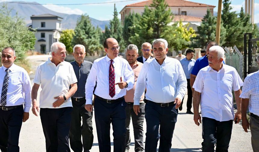 Başkan Geçit, Kuyulu Mahallesi'ndeki Yatırımları Yerinde İnceledi