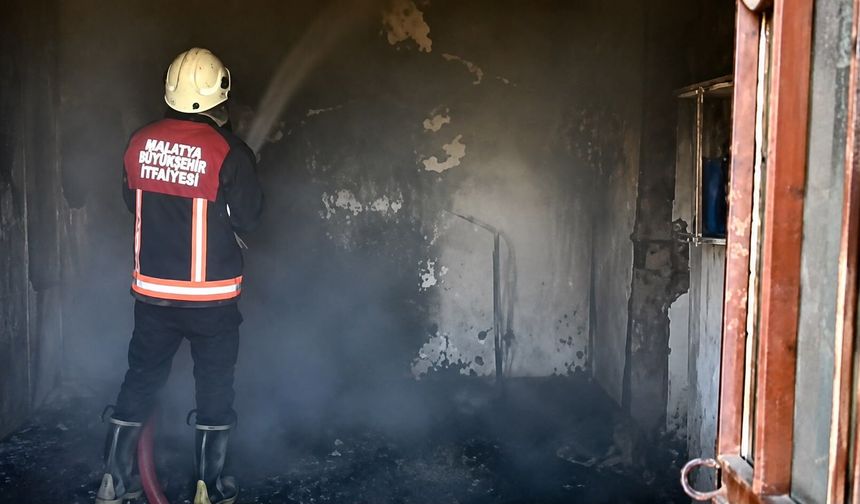 Doğanyol'daki Yangın Can Aldı