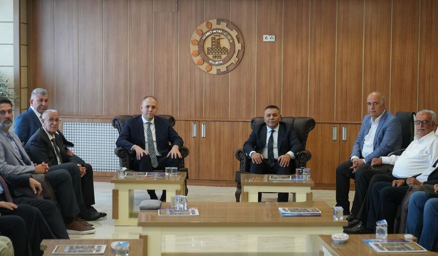 Sadıkoğlu 'Malatya Kayısısı Markasını Birlikte Güçlendirelim'