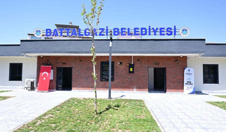 Başkan Taşkın Selçuklu Mahallesi Taziye Evi'nde Vatandaşlarla Buluştu
