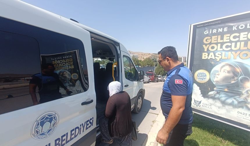 Hastane Çevresinde Dilencilere Zabıta Operasyonu: 3 Kişi Yakalandı