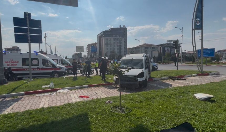 Malatya'da İki Ayrı Kaza: 5 Kişi Yaralandı