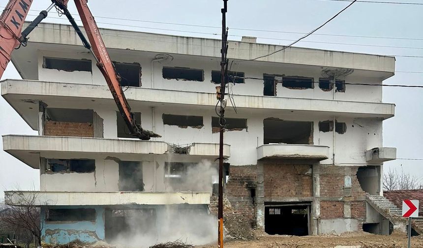 Deprem Enkazından Ekonomiye Yaklaşık 500 Milyon TL'lik Katkı
