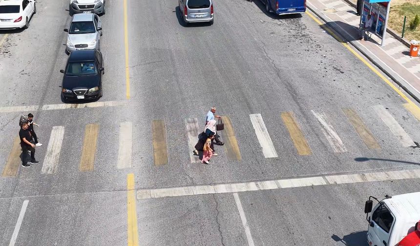 Malatya'da yaya geçitleri havadan denetlendi