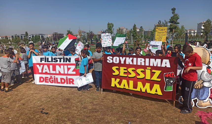 Malatya'dan Gazze'ye Uçurtmalarla Mesaj: 'Gökyüzü Çocuklara Kalsın'