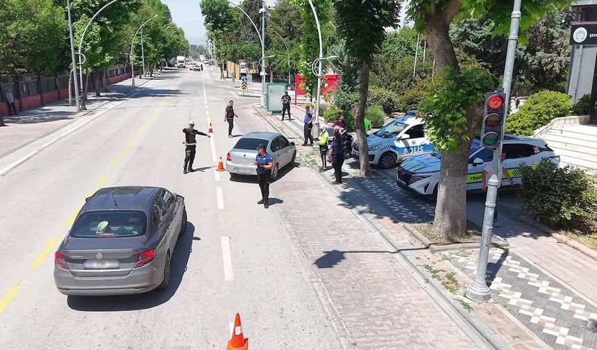 Malatya'nın da Aralarında Bulunduğu 78 İlde Sokak Çetelerine Operasyon