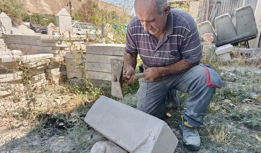 Yarım Asırlık Taş Ustasının Çırak Kaygısı