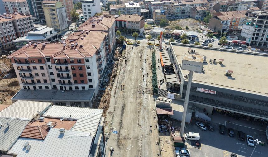 Battalgazi'de Konteynerlerin Kaldırıldığı Alanlarda Hummalı Temizlik Mesaisi