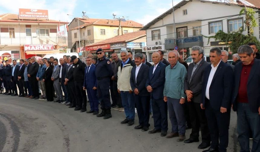Hekimhan'da Muhtarlar Günü Törenle Kutlandı