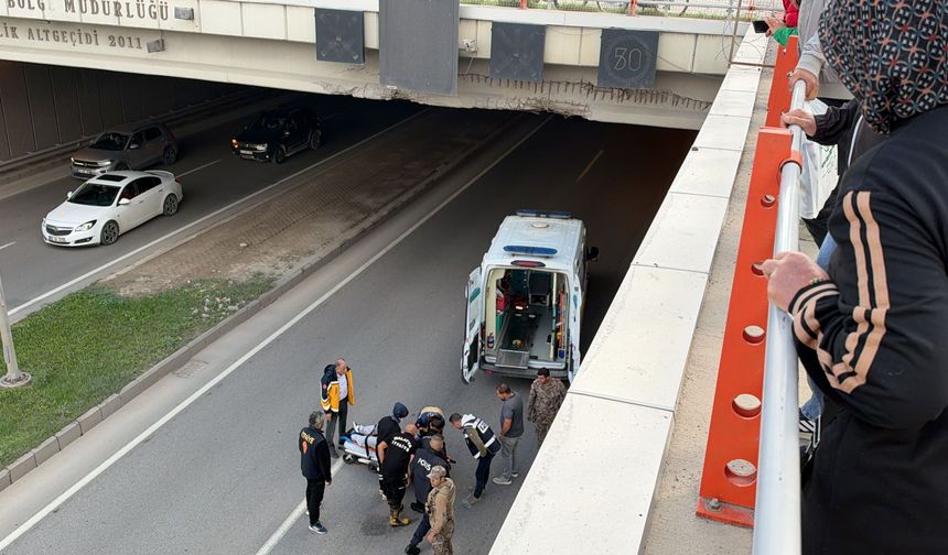 Malatya'da 16 Yaşındaki Genç Alt Geçitten Atladı