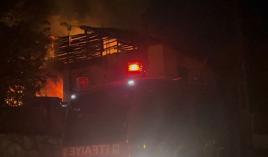 Malatya'da Metruk Evde İkinci Kez Yangın Çıktı