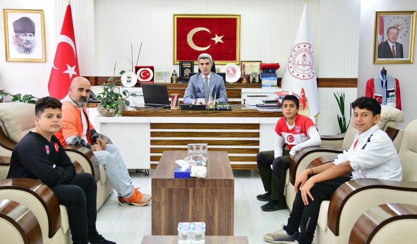 Malatya'dan 4 Öğrenci U14 Hokey Millî Takım Kampına Davet Edildi