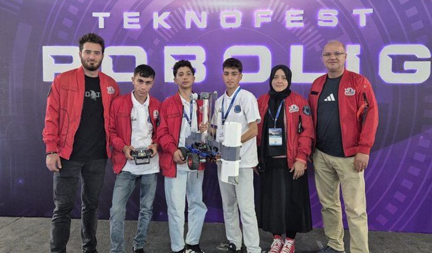Pütürgeli Öğrenciler TEKNOFEST'te Türkiye Dördüncüsü Oldu