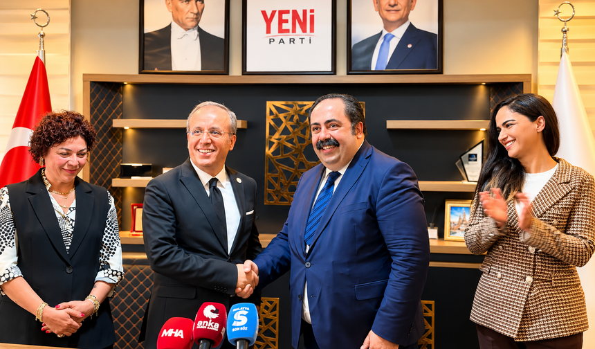 YENİ Parti Malatya İl Başkanlığında Devir Teslim: Basri İlhan Görevi Devraldı