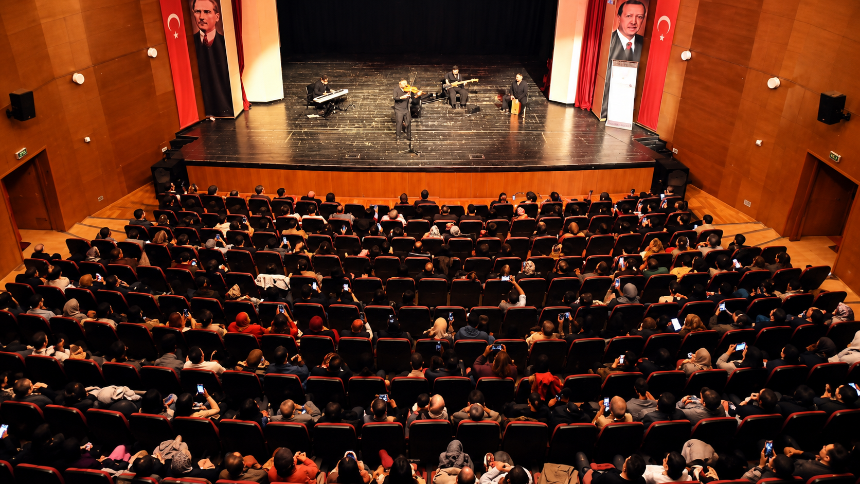 Javadoff Malatya'da Müzikseverleri Büyüledi